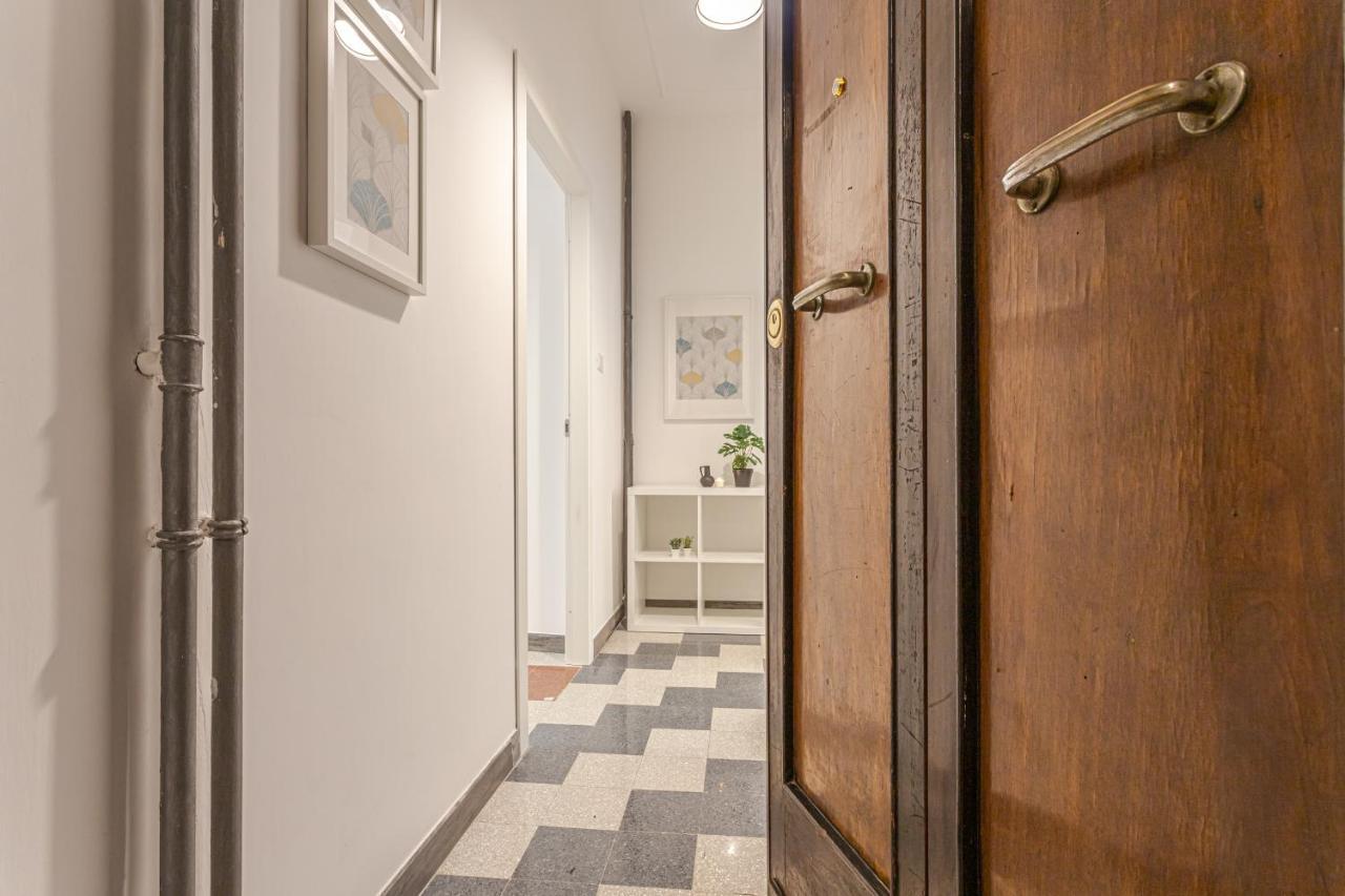 Adriana'S Suites In Prati Close To Vatican Museum Rome Bagian luar foto
